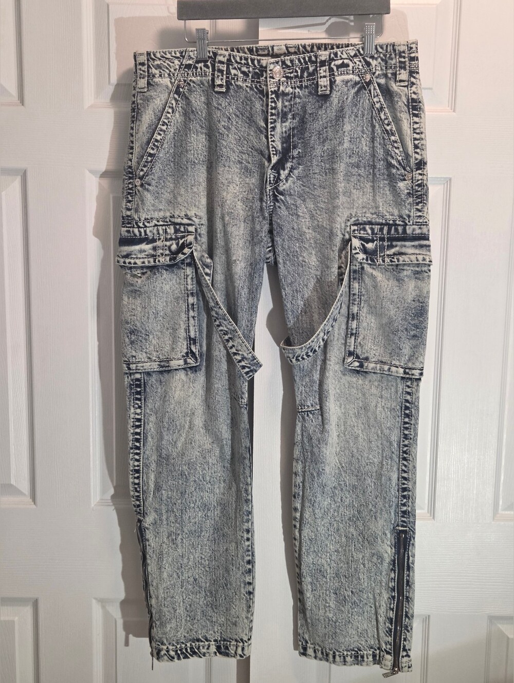 True Religion Acid Wash Strap Zip Cargo Baggy Jeans - Size 34 - 90s Style